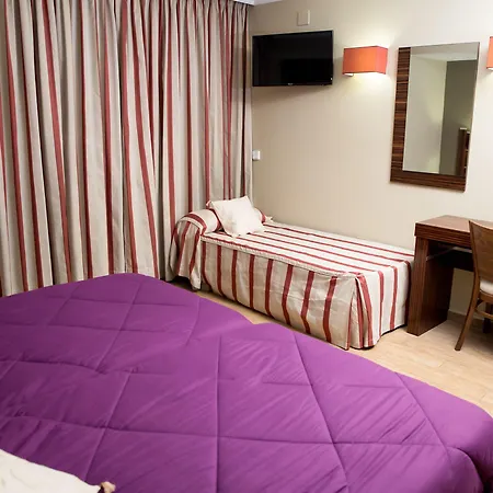 Noguera Hotel 2*