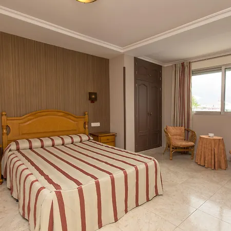 Noguera Hotel 2*