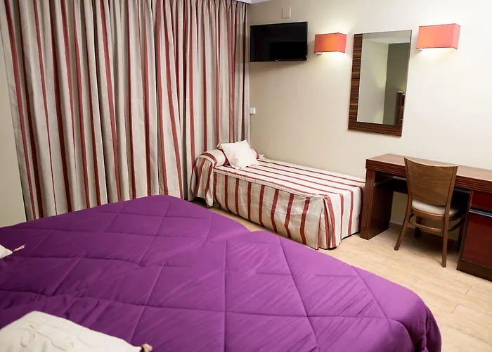 Noguera Hotel 2*