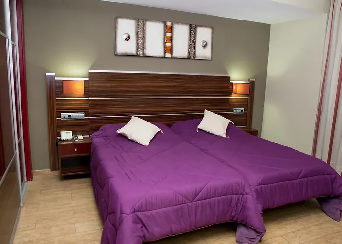 Hotel Noguera 2*